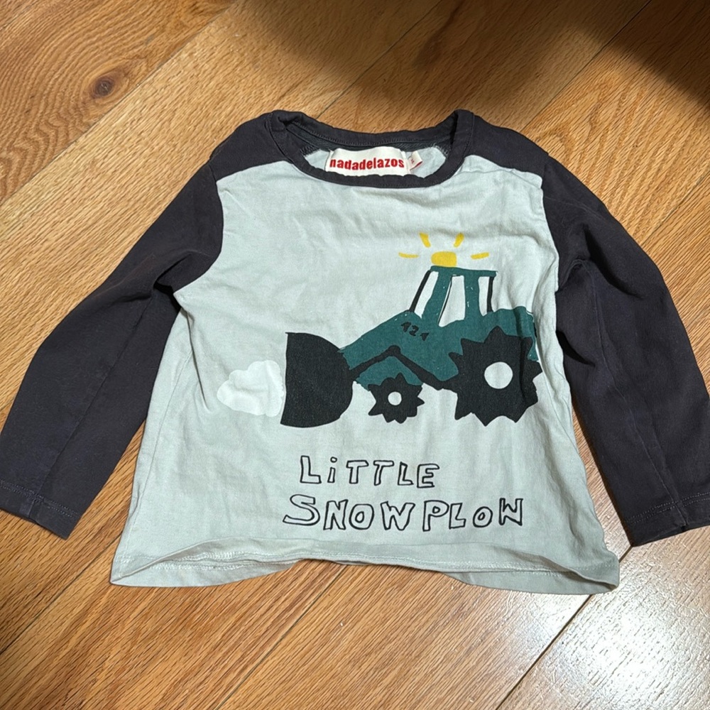 Little snow plow t-shirt